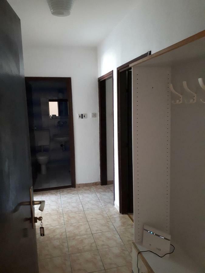 Apartmani Vuksanovic 파그 외부 사진